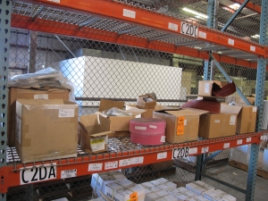 LOT TO INCLUDE: 3 INCH SLEEVING, SHRINK TUBING, THERMON ENCLOSURES, ADHESIVE STRIPS, POWER STRUT PLATES. LOADING & HANDLING FEE $15-4193